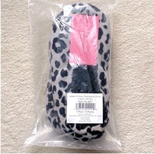 ISAAC MIZRAHI Sherpa Lined Fuzzy Slippers Medium 7/8 Grey Black Leopard Print